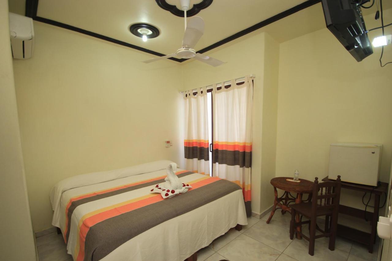 Hotel Posada Diamante 圣克鲁斯华特库 外观 照片