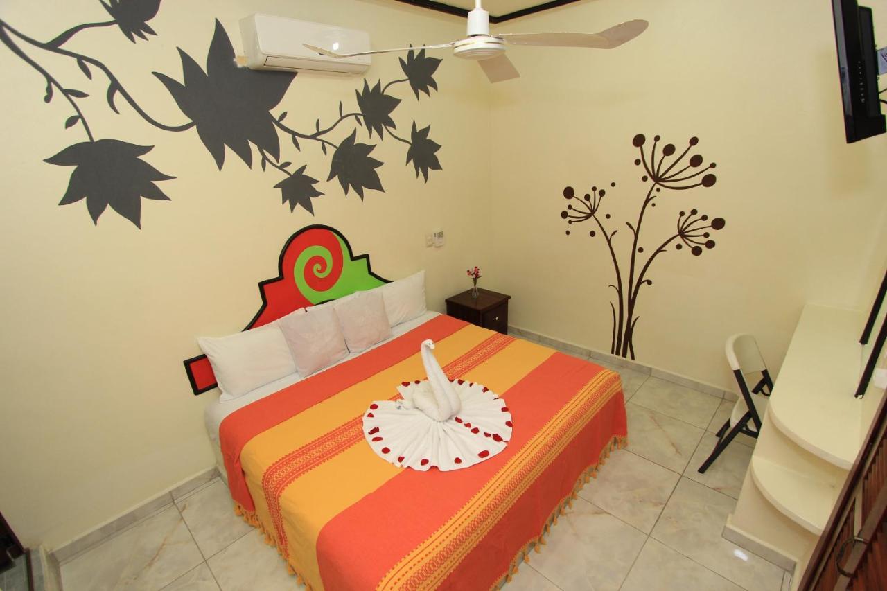 Hotel Posada Diamante 圣克鲁斯华特库 外观 照片
